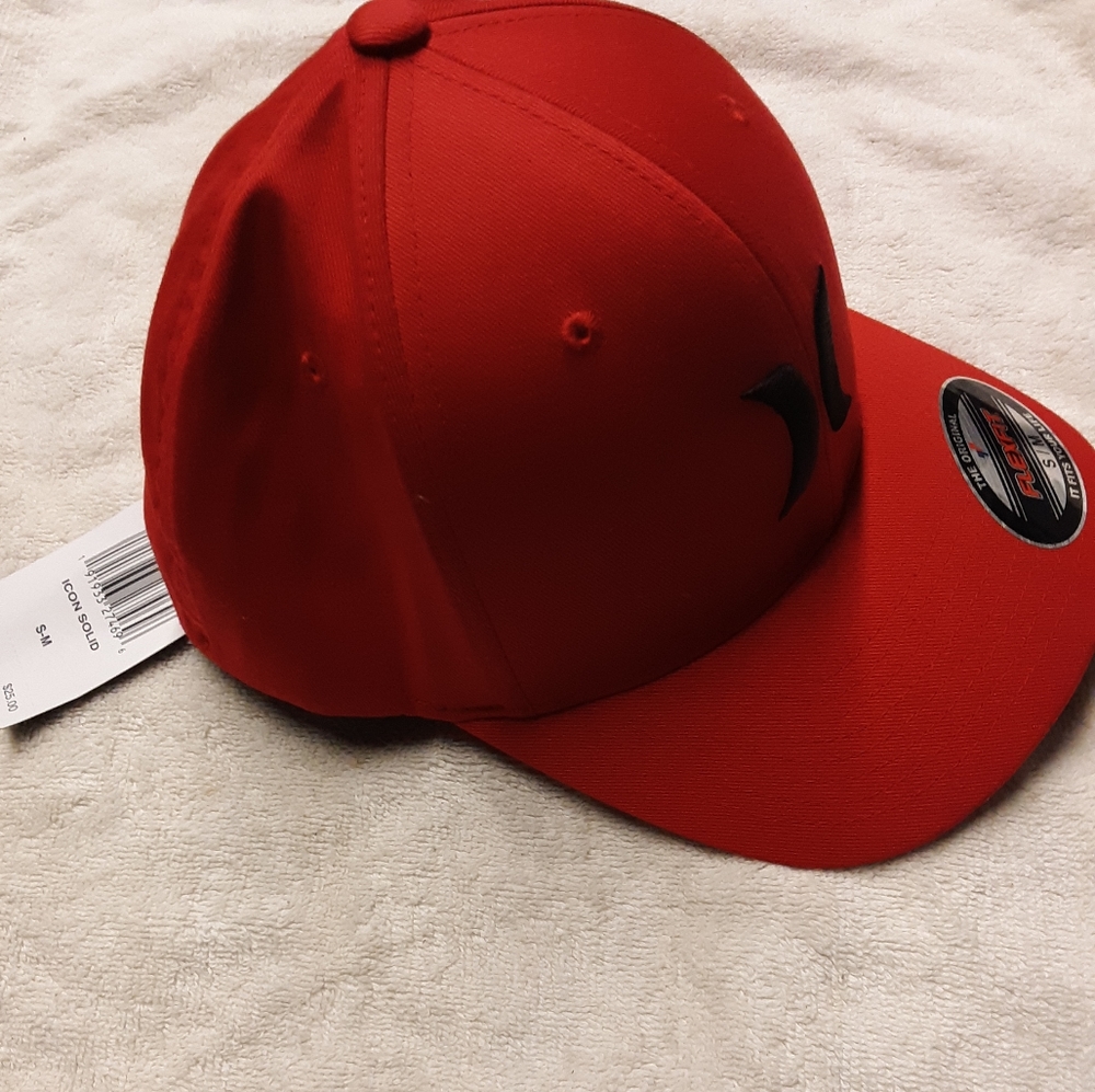 Hurley Brand Logo Flex Fit Cap